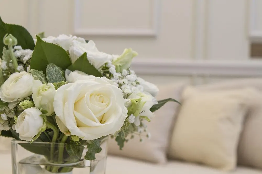 Le Narcisse Blanc 5* Paris
