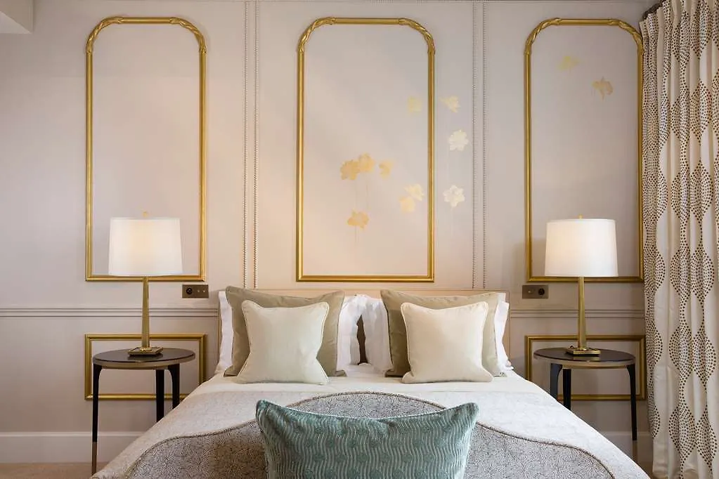 Le Narcisse Blanc Hotell