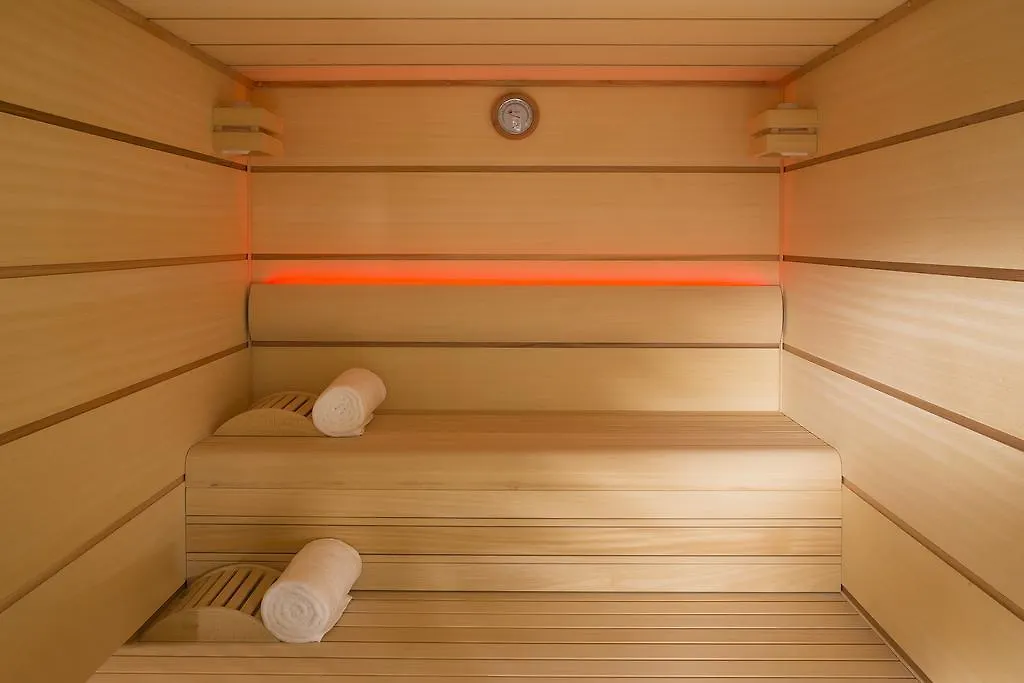 Le Narcisse Blanc Hotell