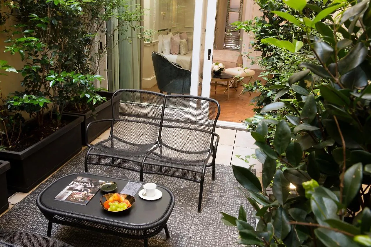 Le Narcisse Blanc Hotell Paris